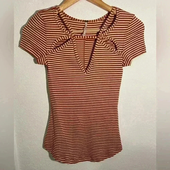 Free People Frenchie Cutout Orange Striped Blouse Womens Size XS - Picture 2 of 9